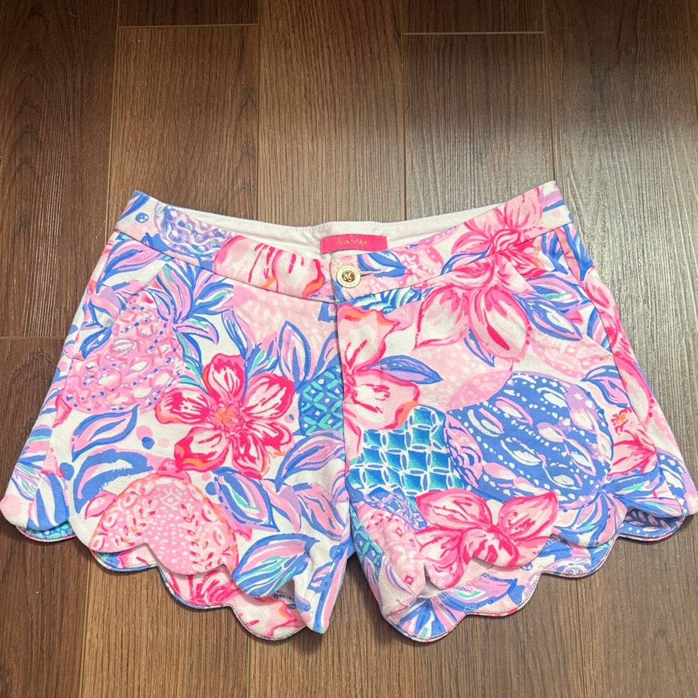 Lilly Pulitzer Buttercup Shorts Snappy Turtle